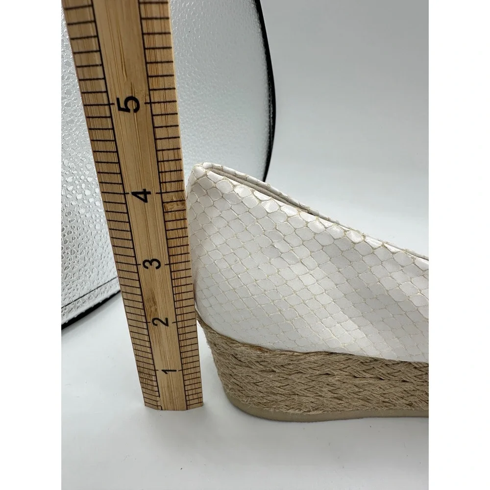 Hollywoud White Snake Embossed Wedge Espadrille Heels Made in Italy Size 7